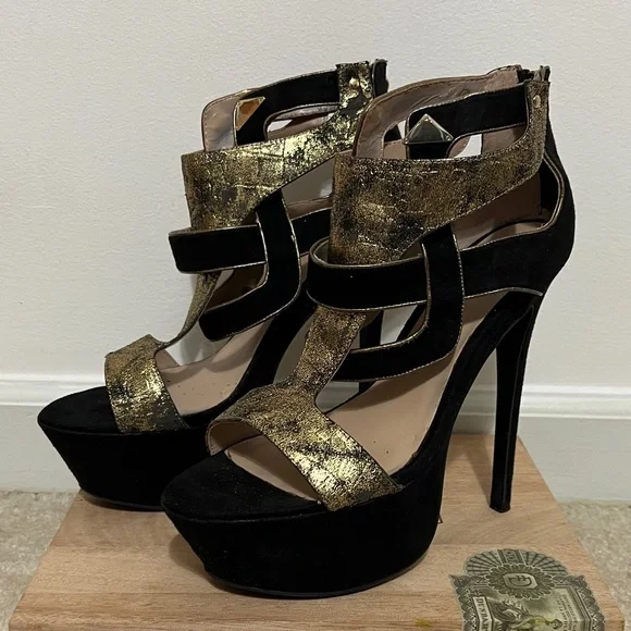 Bebe Allison Platform Heels - Picture 2 of 8